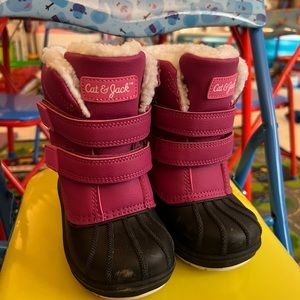 Cat & Jack Toddler Snow Boots